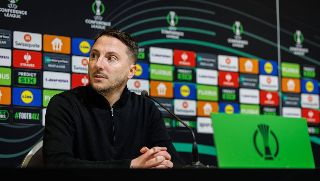 Milicevic, técnico del Gent: "¿El Betis? Llevamos diez años seguidos jugando en Europa"