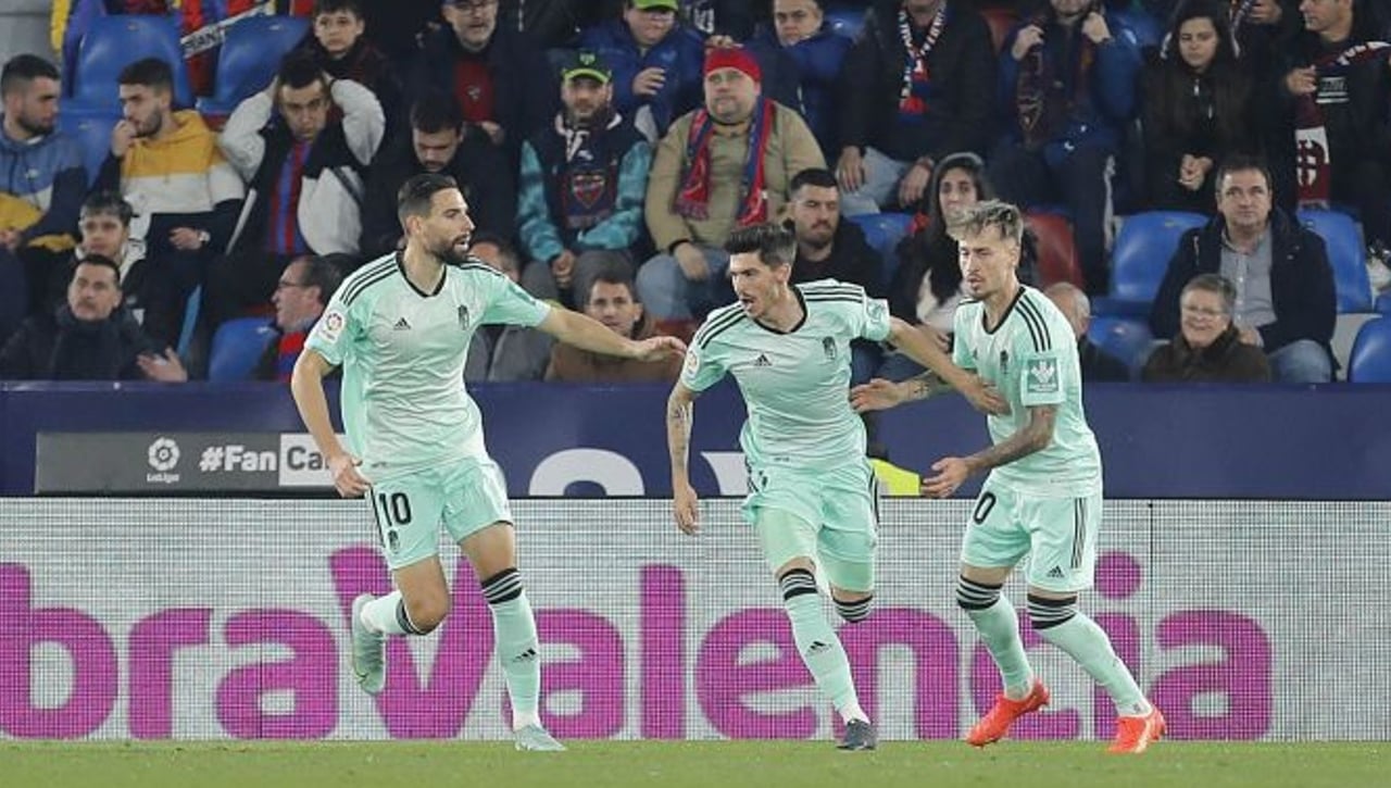 El Granada, un Rolex en Los Cármenes y un Casio como visitante