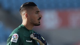 Lesión en la portería y karma para Álvaro Valles