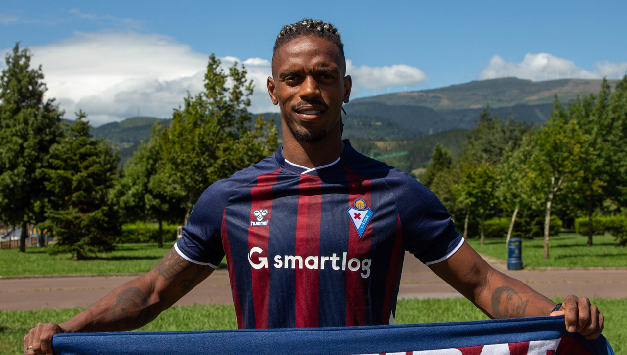 El Eibar cierra su séptimo fichaje