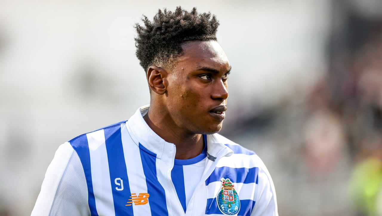 Cerrar un acuerdo con Samu Omorodion, prioritario