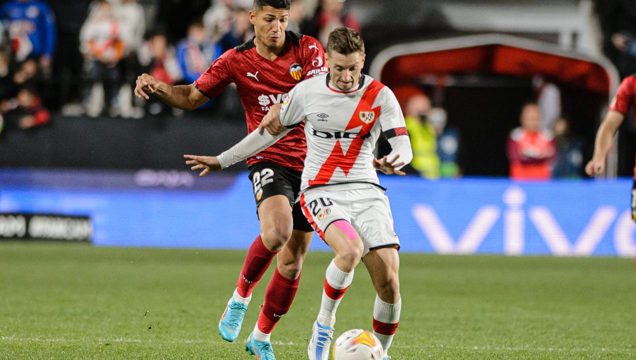 Valencia - Rayo Vallecano: horario, canal y dónde ver en TV y online hoy el partido de LaLiga EA Sports