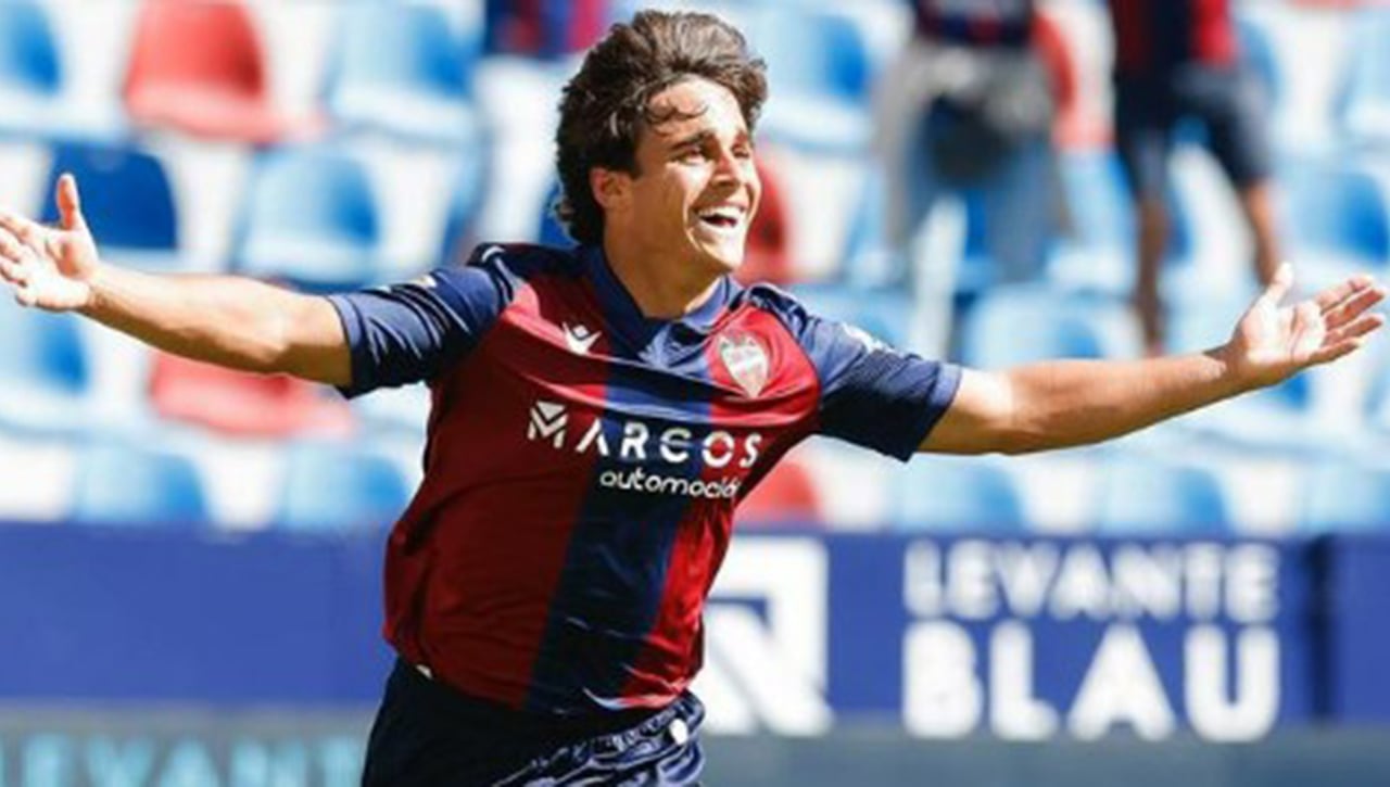 Se disparan los ingresos del Sevilla por Carlos Álvarez