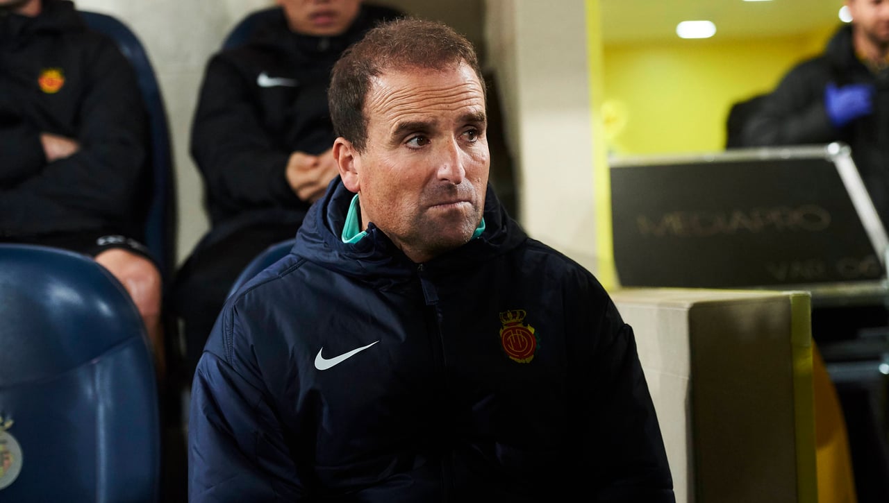 Arrasate le ‘echa un capote’ a Muriqi