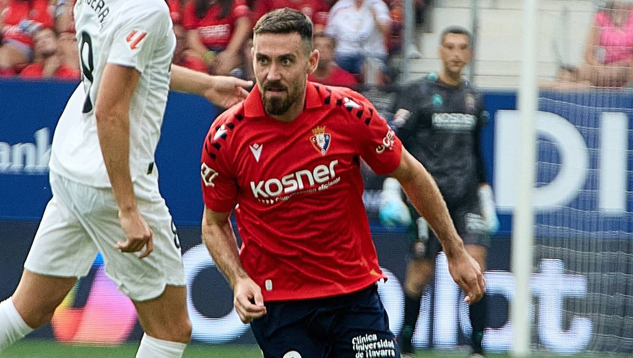 Está apartado de Osasuna y no se le espera