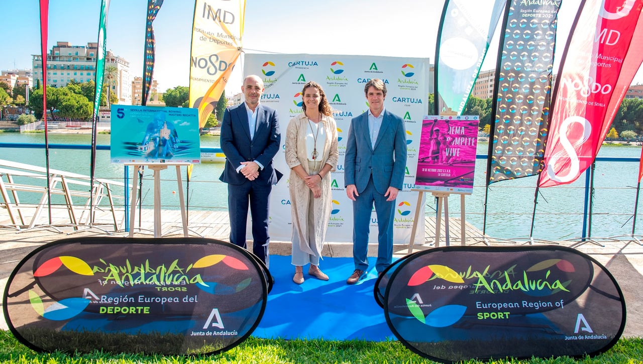 Más de 450 remeros de ocho países participan en la V Sevilla International Rowing Masters Regatta