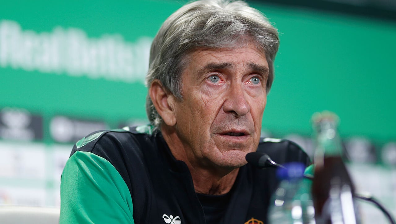 Pellegrini explota con la sanción a Canales: "Es lamentable, pierde el Betis y pierde el fútbol"