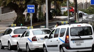 El taxi aplicará en 2026 un suplemento de 5,81 euros para los taxis que se dirijan a Sevilla I y a la factoría Heineken