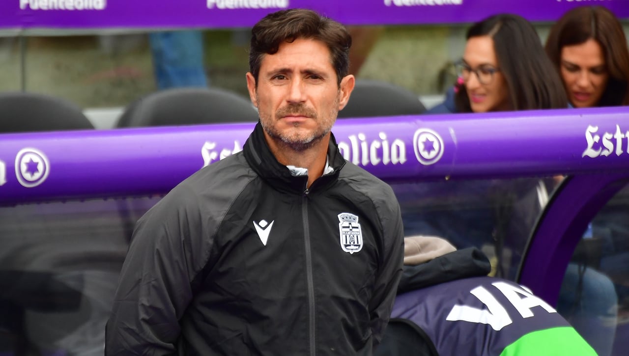 El fatídico día de Víctor Sánchez del Amo: Derrota, rajada contra los árbitros y destitución