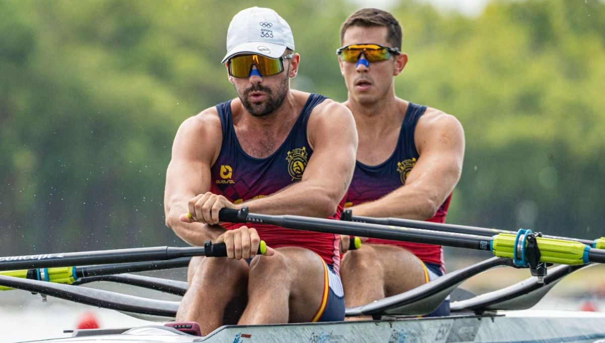 España roza la gloria en China