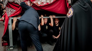 Costaleros en peligro