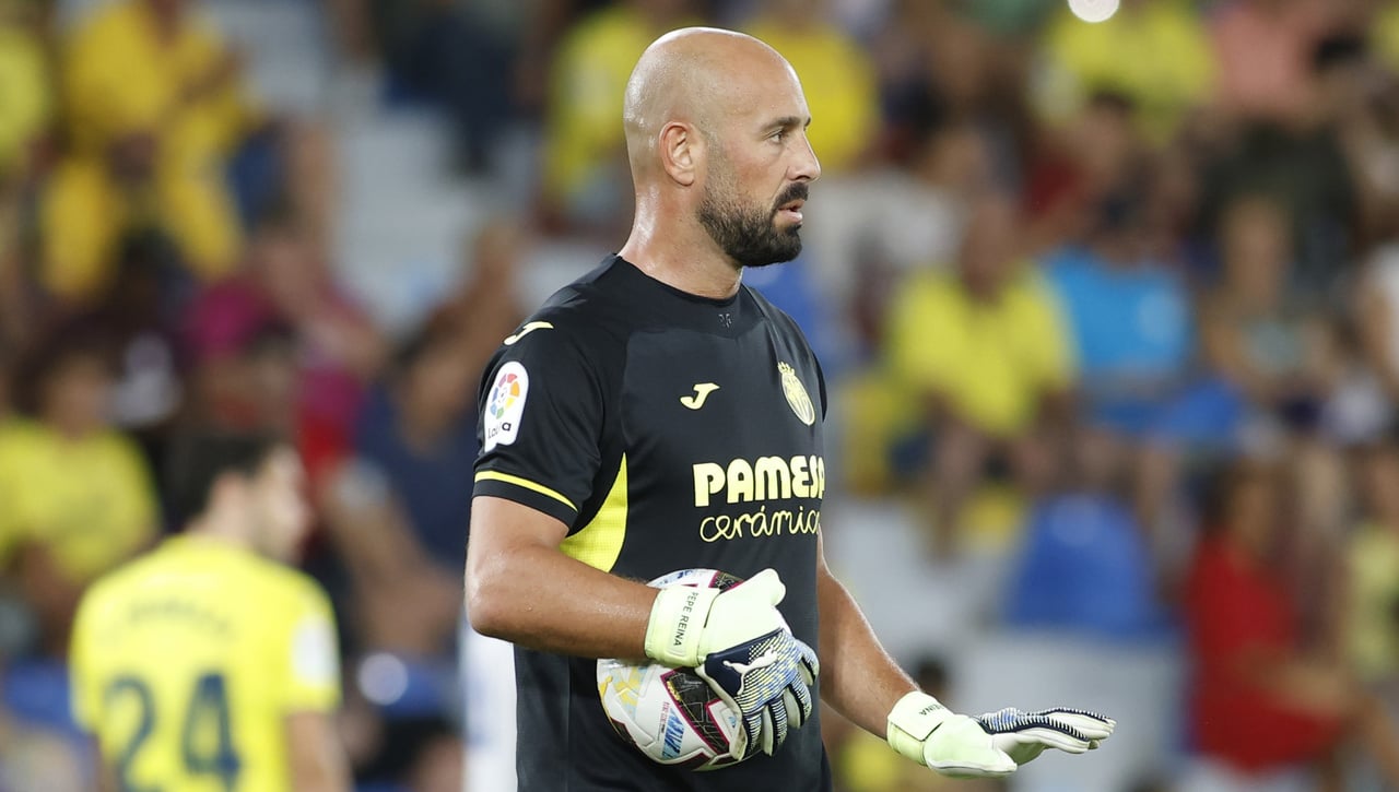 Pepe Reina se ríe de Gabriel Rufián y le da un zasca