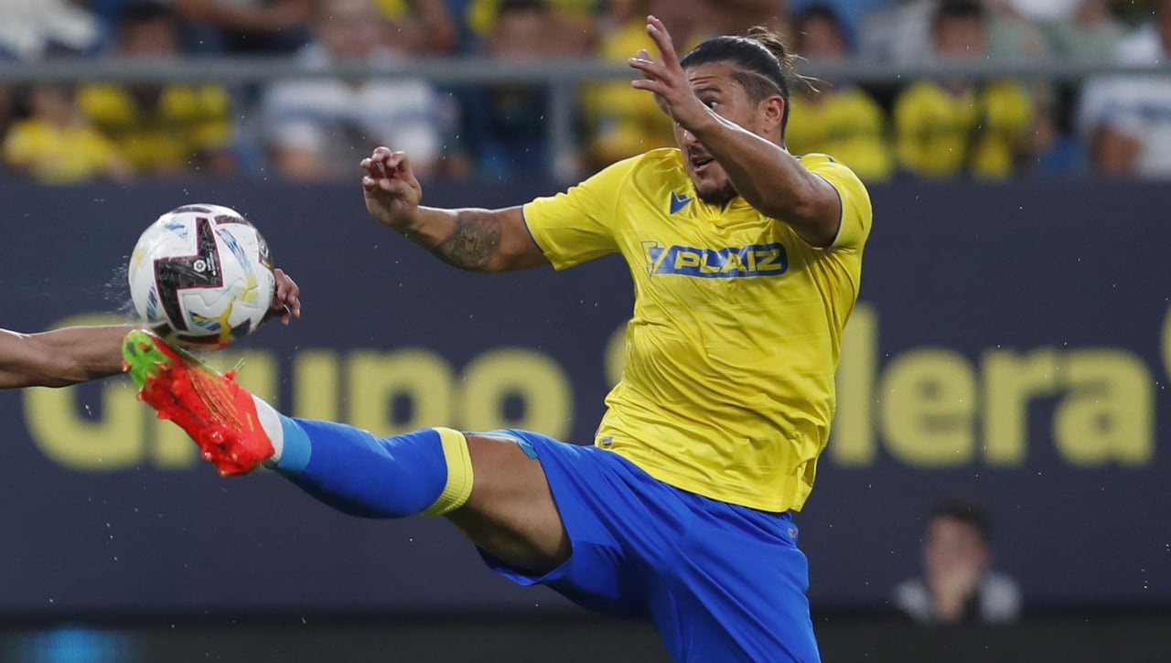 Aprieta para convencer al Pacha Espino