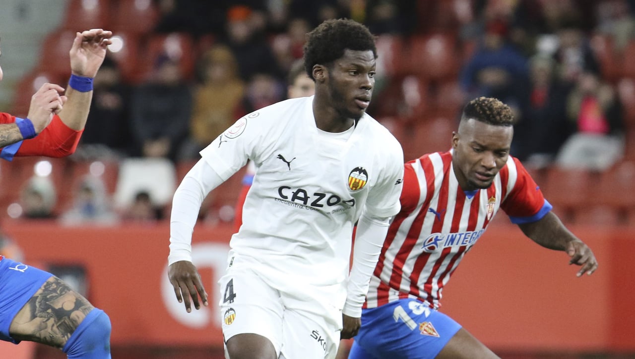 Yunus Musah y el Valencia se meten prisa