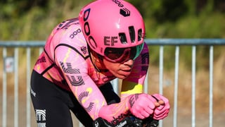 Alarma en La Vuelta tras la retirada de otro favorito