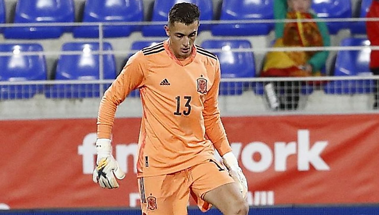 El Villarreal asegura el futuro de su portería