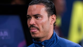 Raúl de Tomás y James, fuera 