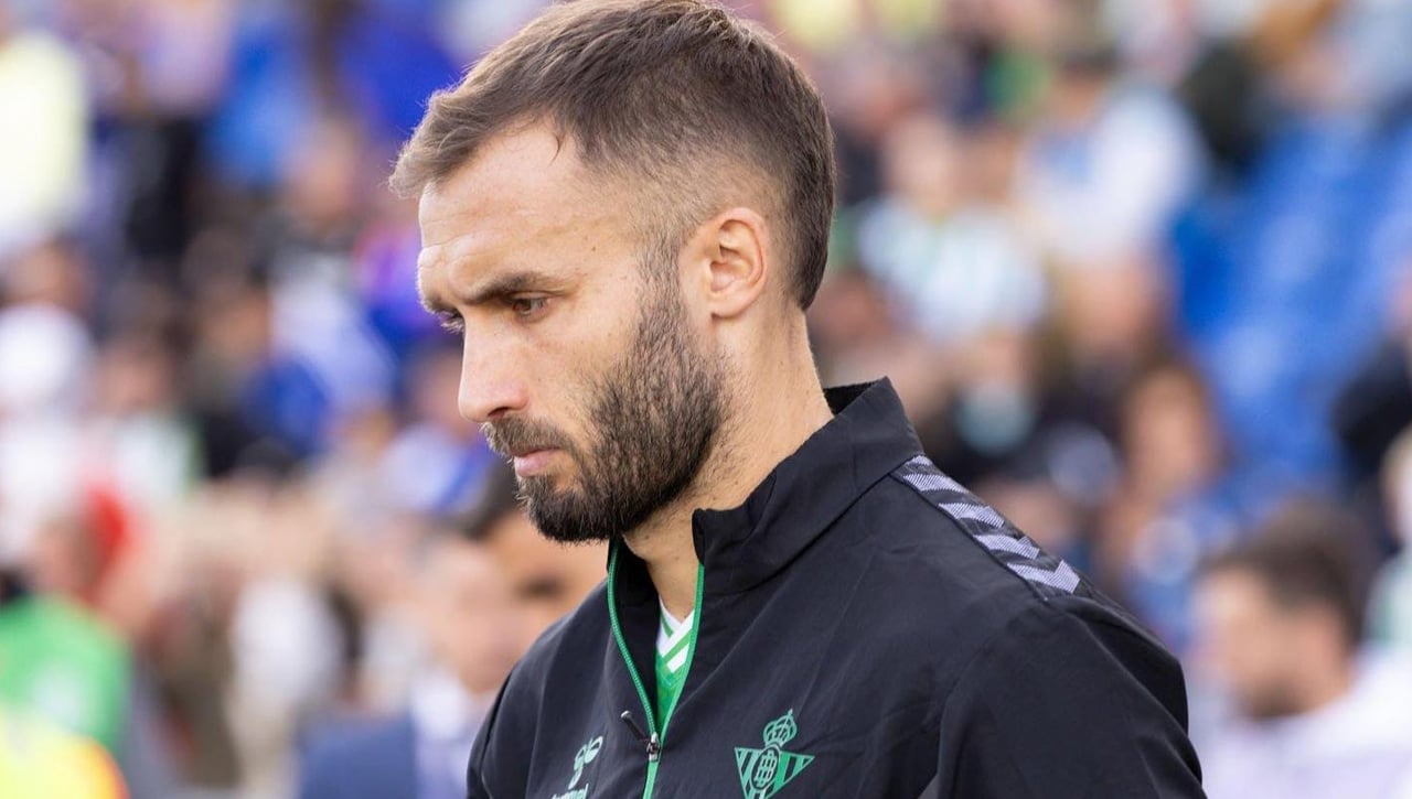 Pezzella, un caso de alto riesgo en el Betis 