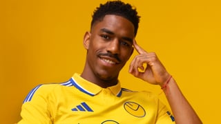 Junior Firpo da pistas sobre su futuro con un llamativo mensaje