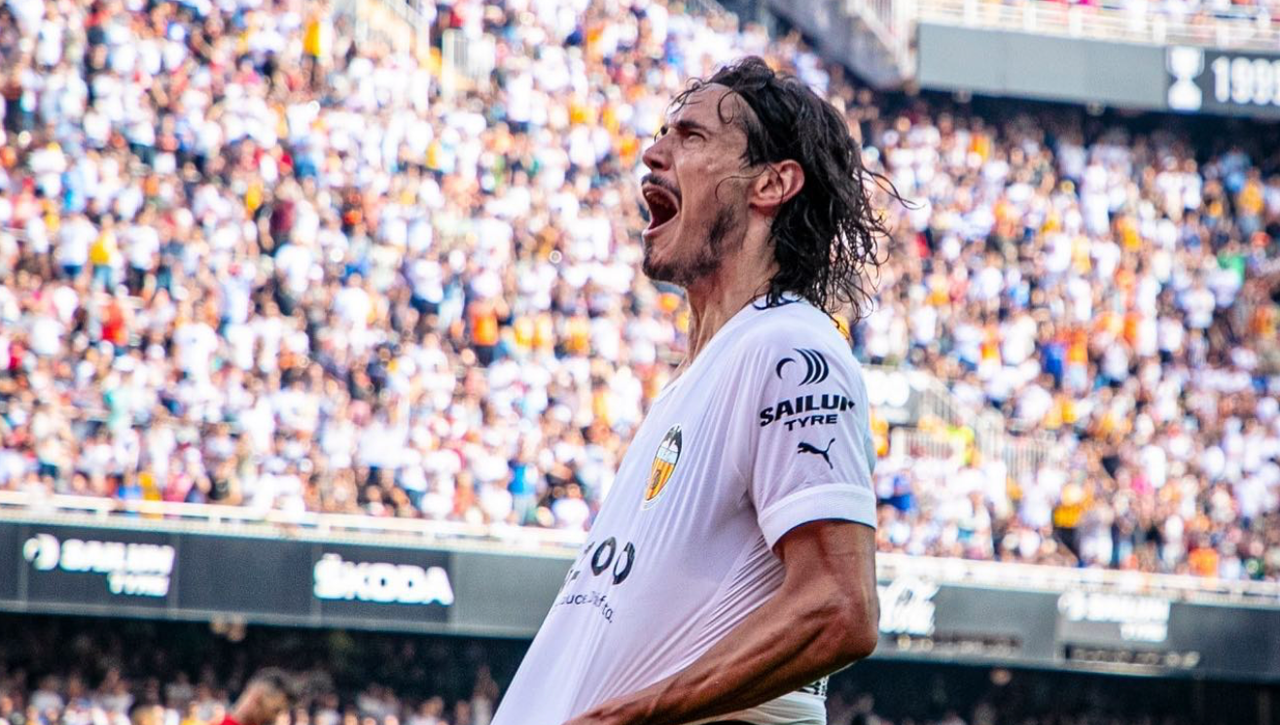 La ‘guerra’ entre Cavani y el Valencia 