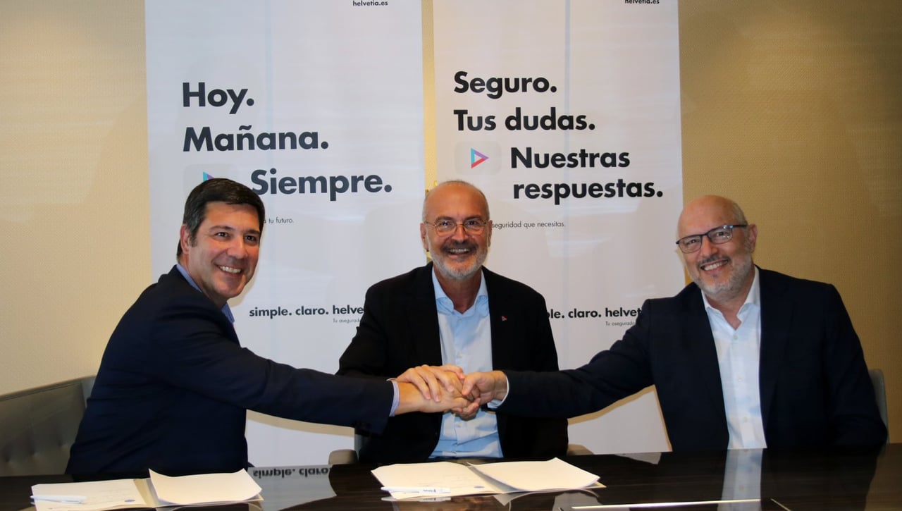 Helvetia Seguros se convierte en el patrocinador principal del Club Balonmano Montequinto