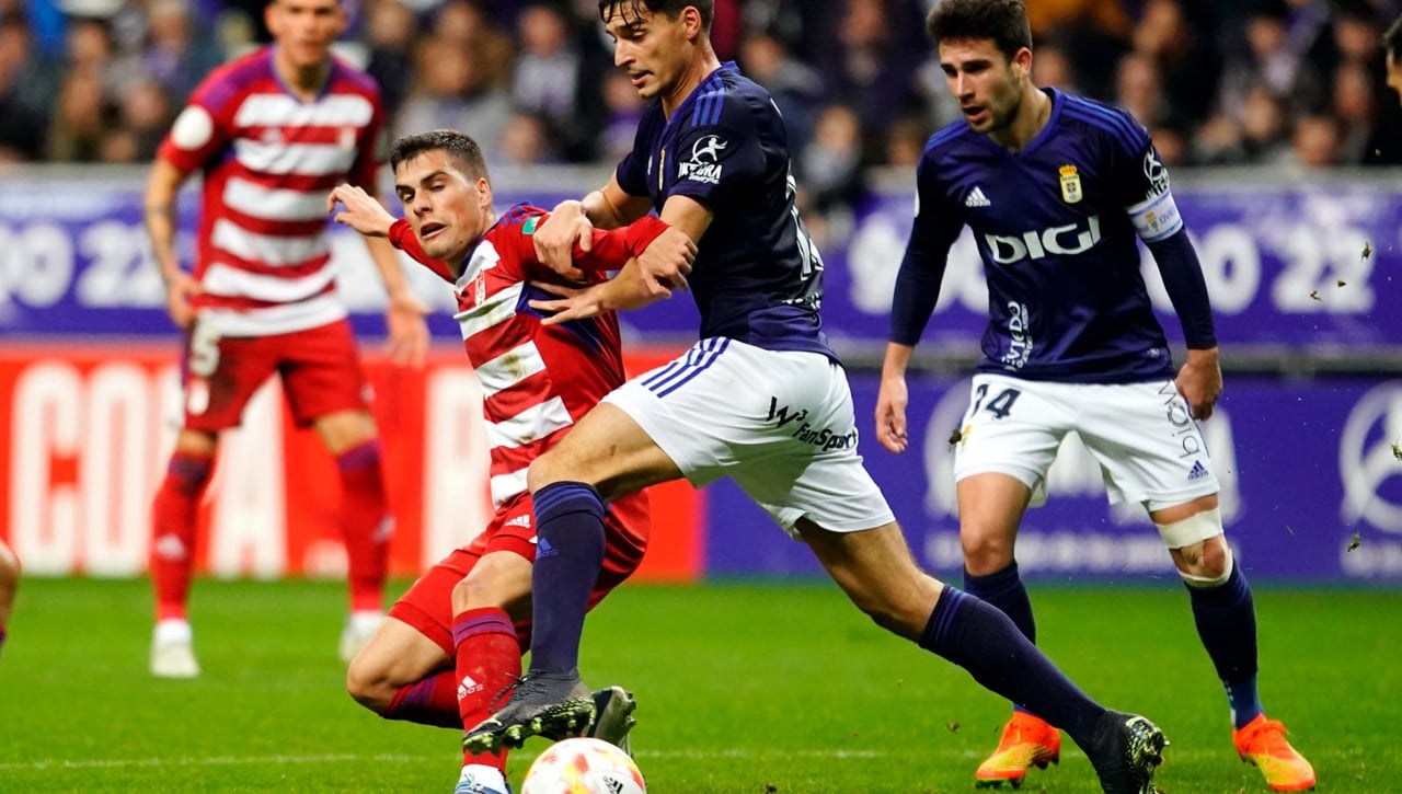La resaca liguera a domicilio pasa factura al Granada en Copa ante el Oviedo (1-0)