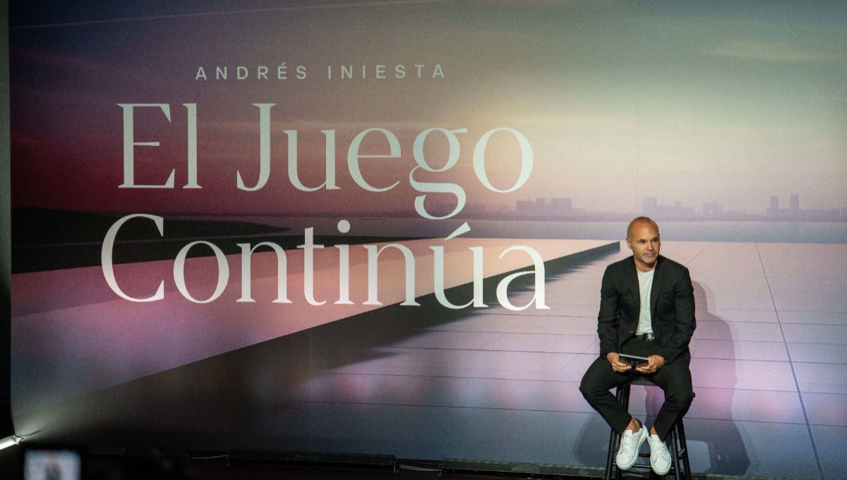 Iniesta rescata dos goles y una foto muy culé en su emotiva despedida