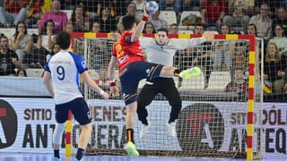 Los Hispanos se abonan al sufrimiento