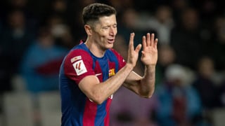 Lewandowski pone al Barcelona entre la espada y la pared