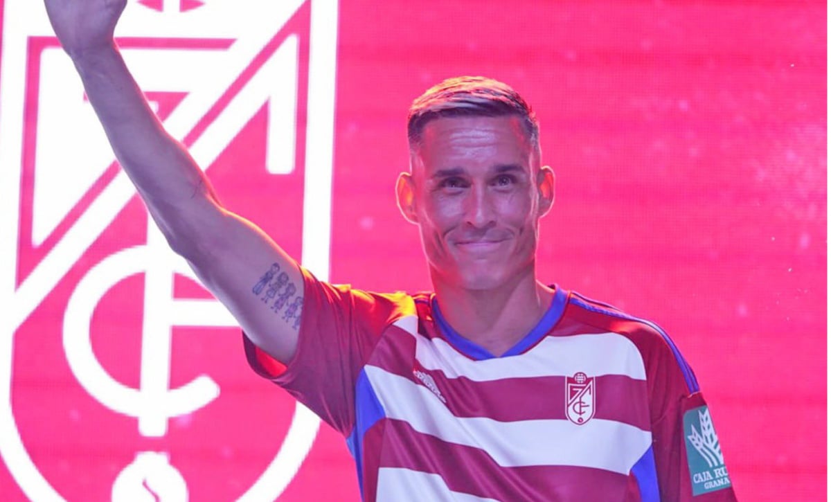 José Callejón: "Ojalá ascendamos y me quede muchos años"