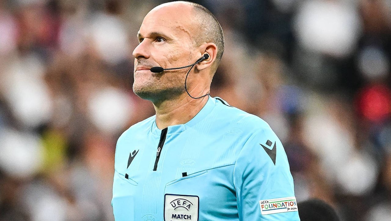 Palo de Mateu Lahoz a los árbitros y el lío con su finiquito