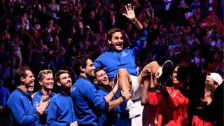 Roger Federer vuelve a entrar en escena