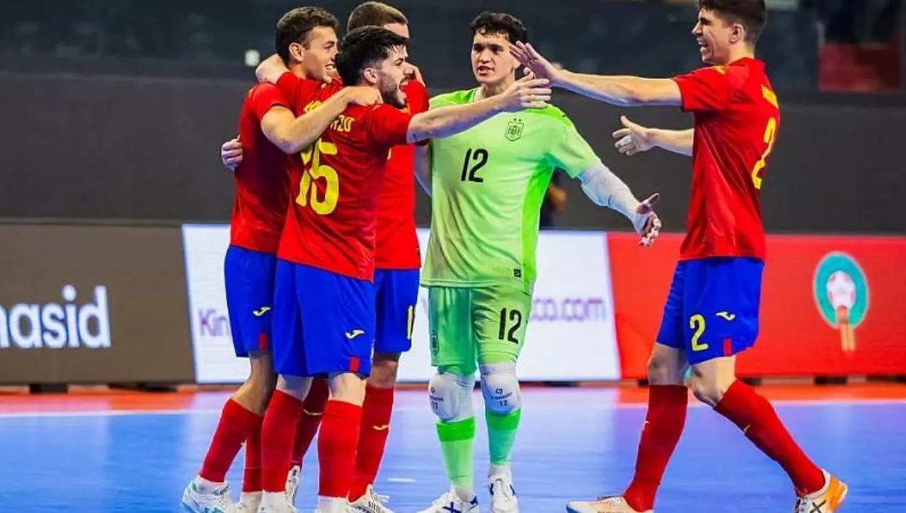 Jesús Velasco esboza su lista de convocados para el Europeo de fútbol sala con Serbia como 'sparring'