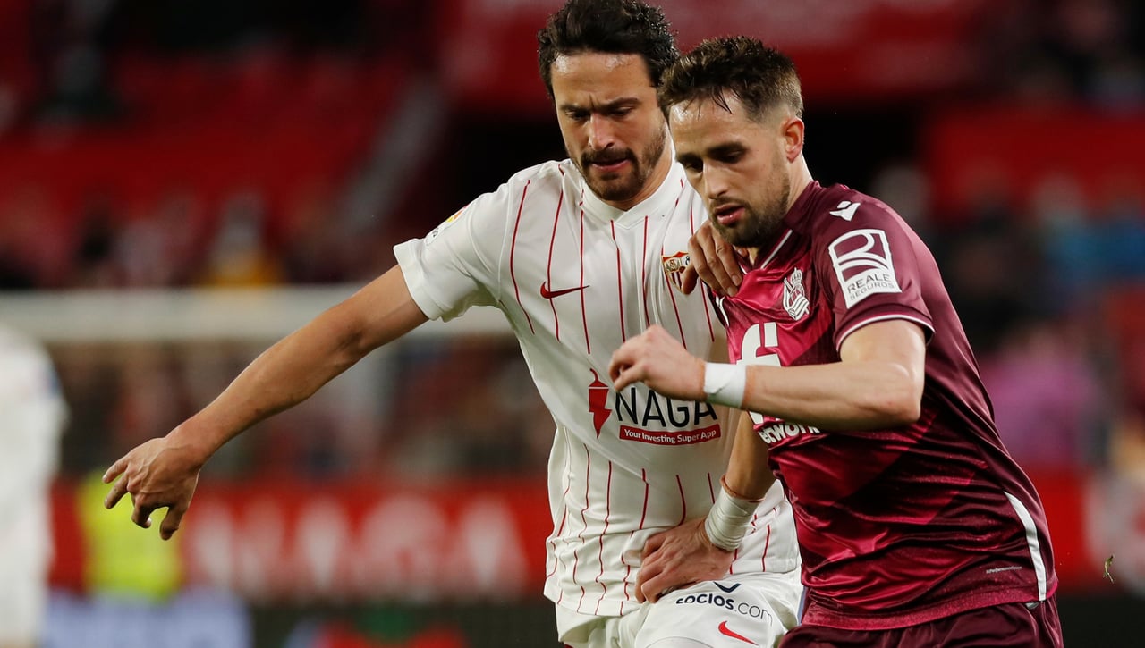 Quedan dos días de infarto: el Sevilla trabaja en un delantero, en músculo para la medular... ¡y Januzaj está al caer!