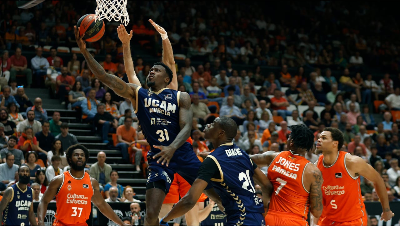 Valencia Basket 86-96 UCAM Murcia: El UCAM asalta la Fonteta