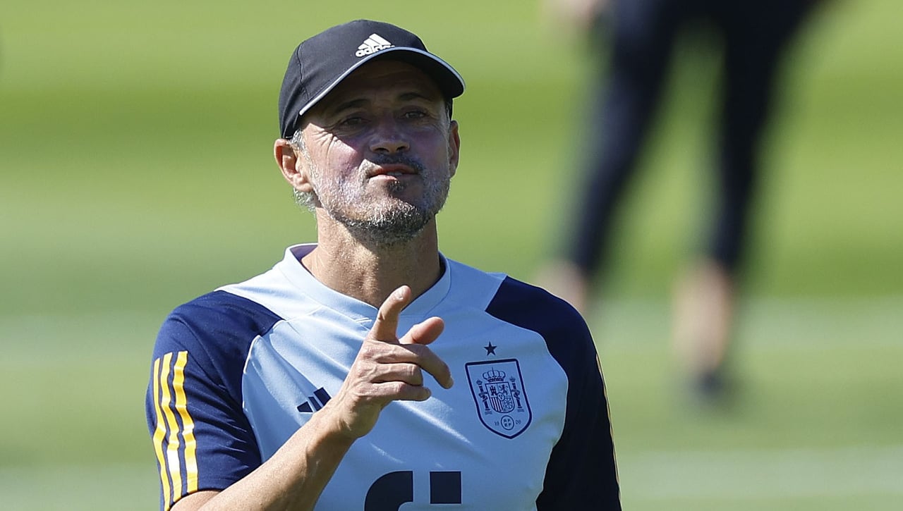 Un palo para Luis Enrique