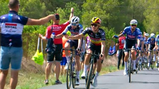 Cómo se eligen los puntos de avituallamiento en una gran vuelta