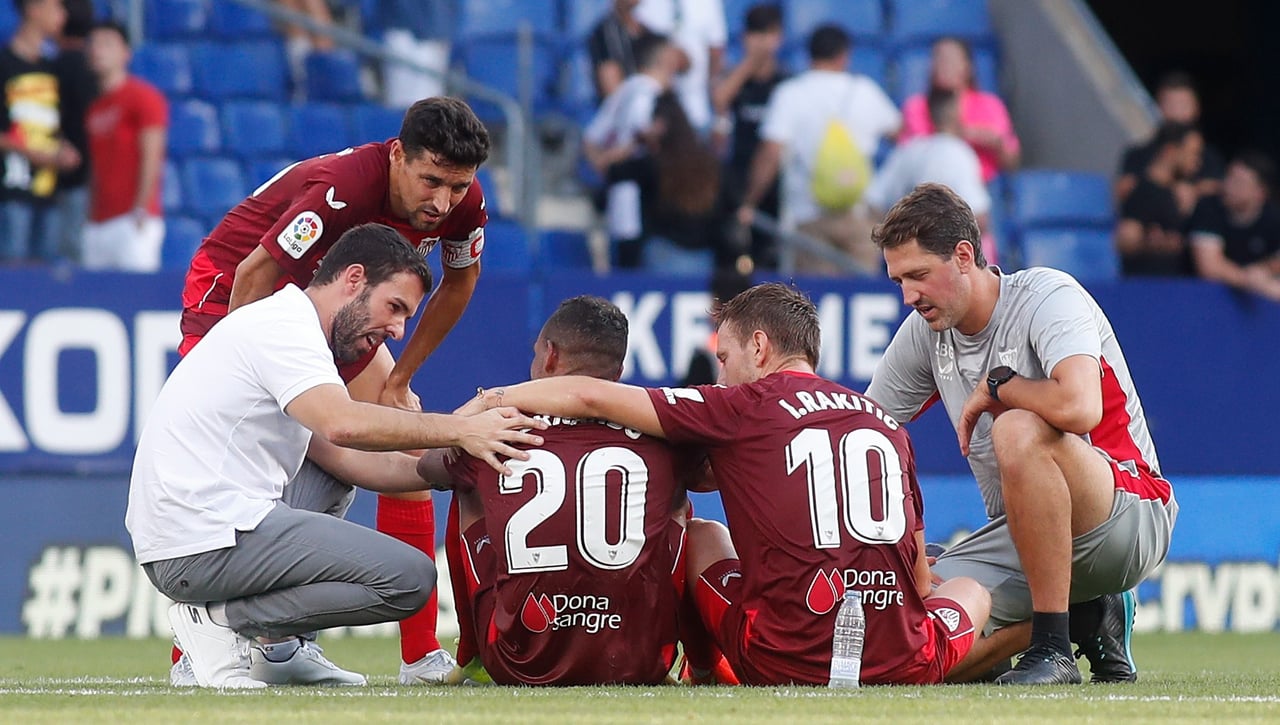 Rakitic: "Llegó el momento de dejar espacio a los más jóvenes"