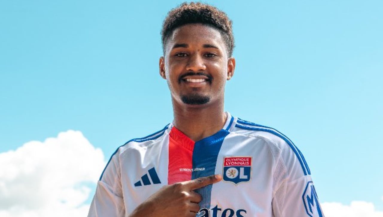 El Betis anuncia la venta de Abner