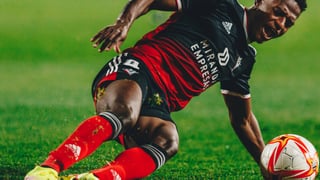 El Burgos quiere comprar a Anderson Arroyo