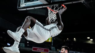 Usman Garuba alza la voz y responde a Scariolo sobre la exigencia de jugar en el Real Madrid: "Habrá días buenos y otros malos, pero tenemos que estar listos siempre”