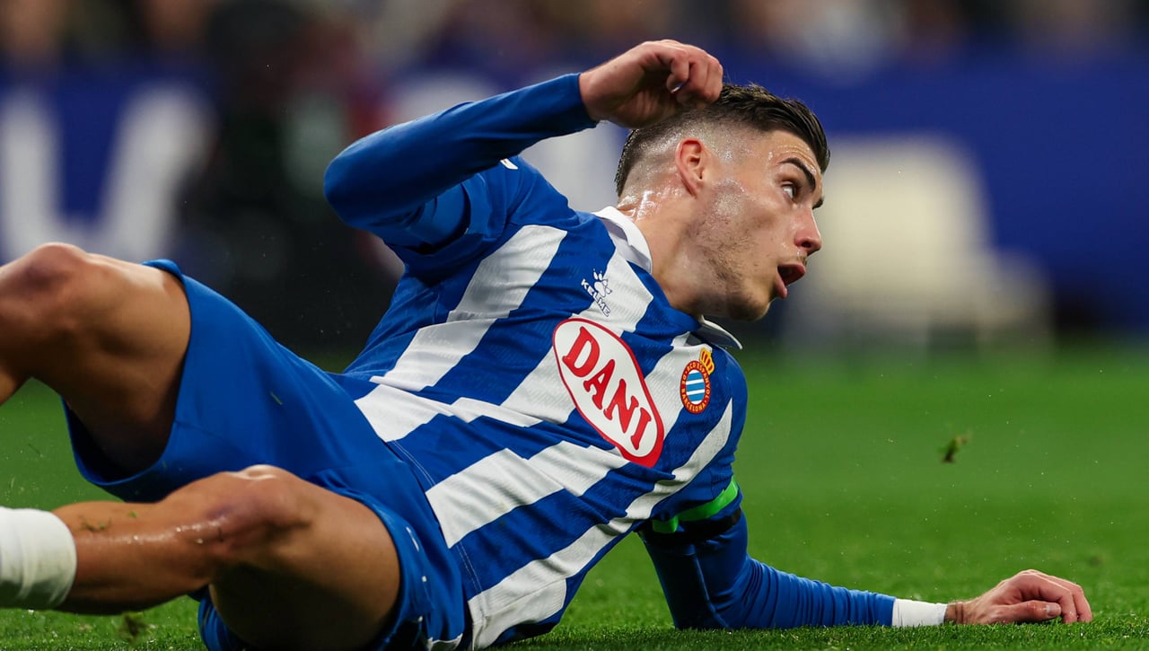 Atentos a Roberto Fernández 