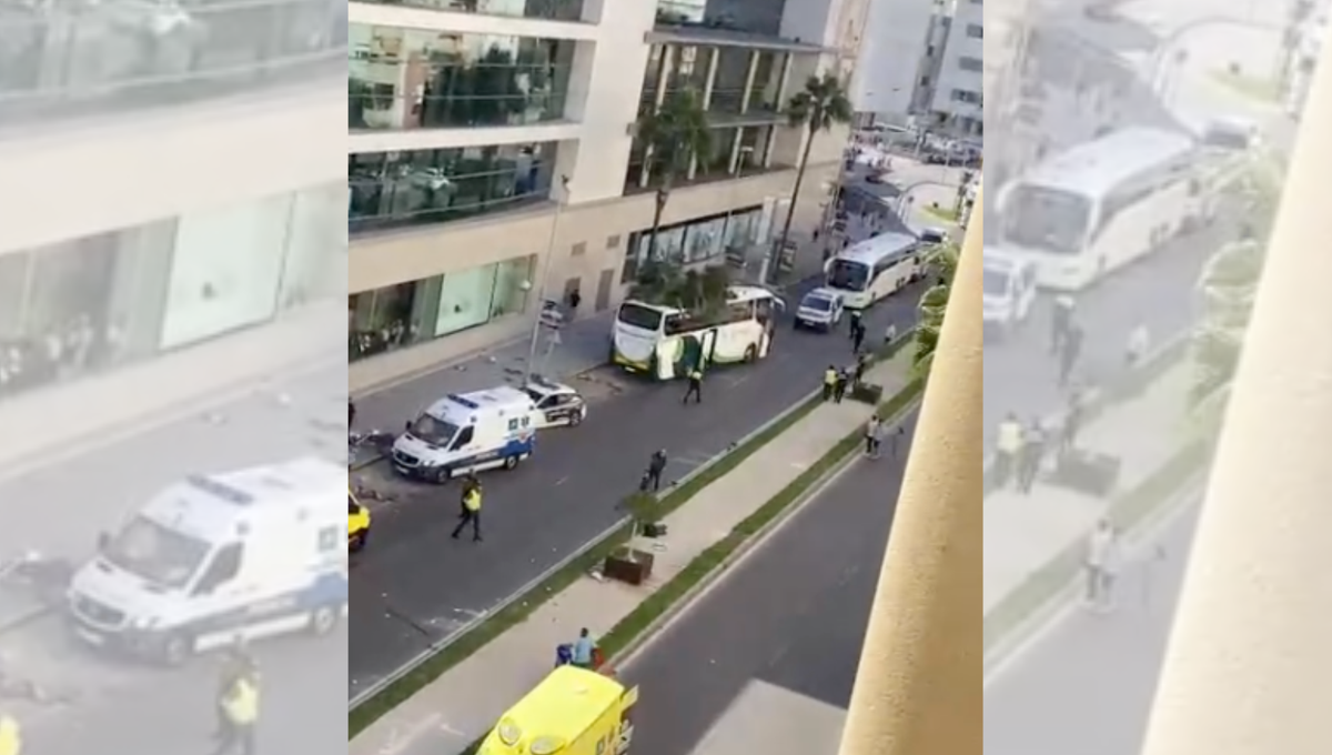 Terrible accidente de autobús en Cádiz hoy, al menos tres muertos cerca de El Corte Inglés de la capital gaditana