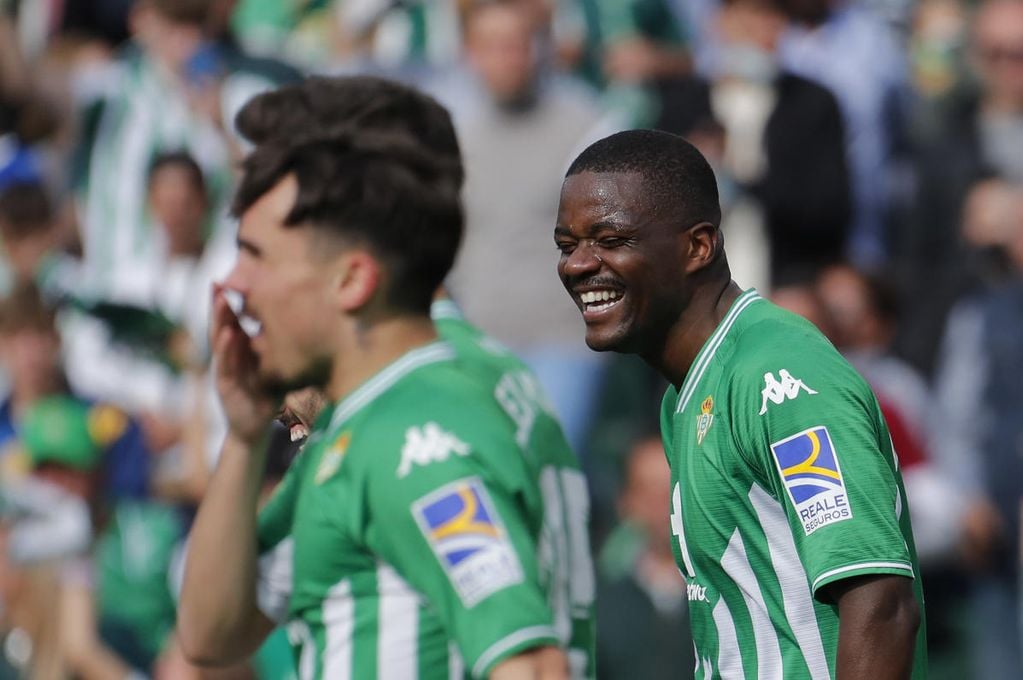William Carvalho y el Betis se ponen duros