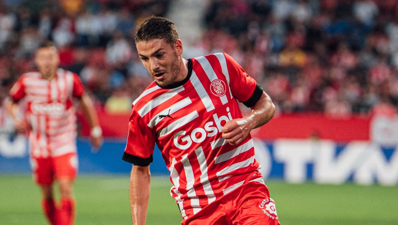 El Zaragoza apuntala la delantera con su último fichaje sin olvidarse de Bebé