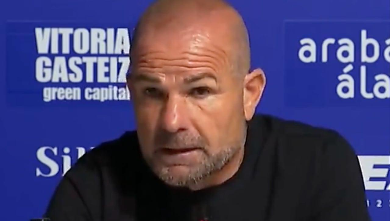 Paco López explota ante el escándalo arbitral del Alavés - Granada