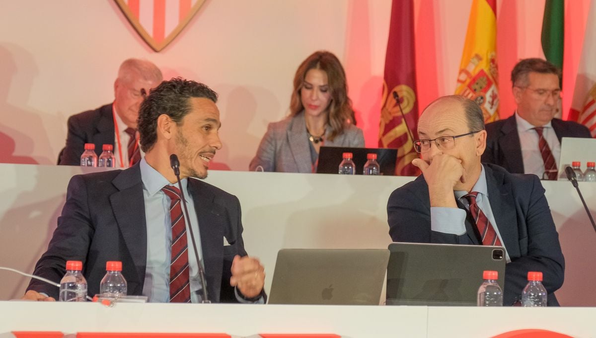 La junta del Sevilla y sus puntos calientes: sueldos de directivos, coste de Diego Alonso...