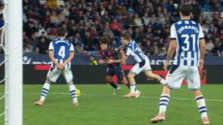 El CTA justifica el penalti de Mariezkurrena ante el Levante: "El VAR no debe intervenir"