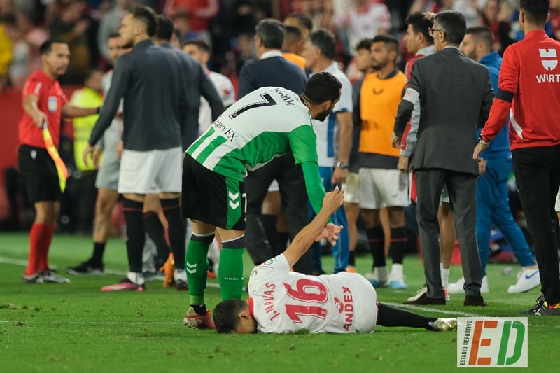 Miranda rompe su silencio "Respeto mucho a Jesús Navas" Estadio