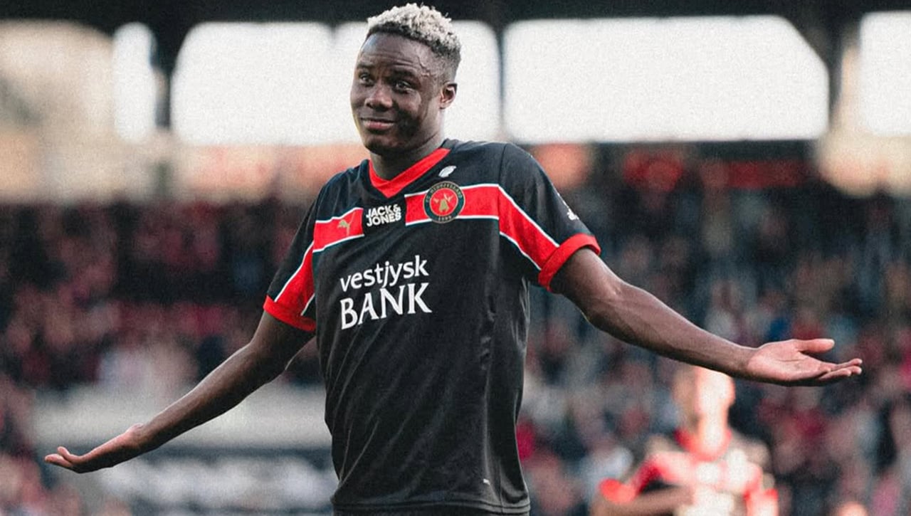 Sigue imparable y el Betis guarda su nombre para la delantera